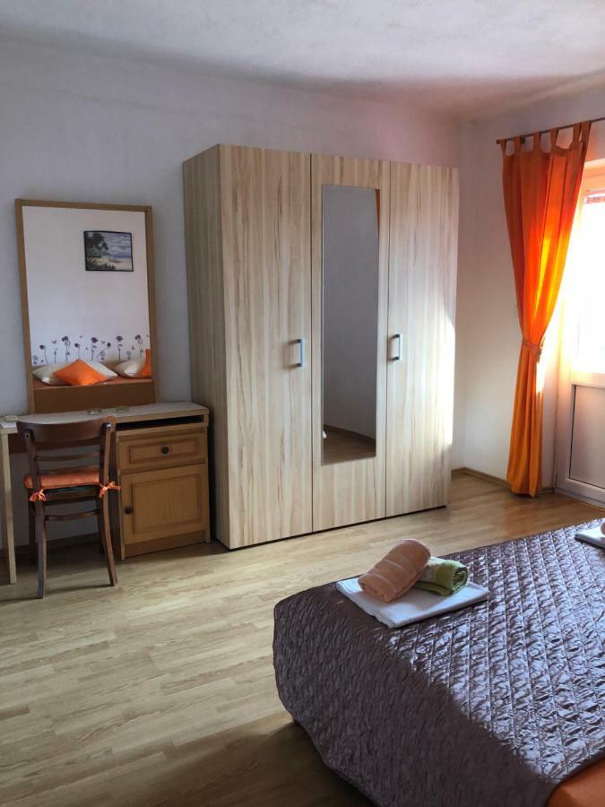 Apartments Mate Baska Voda Exterior photo
